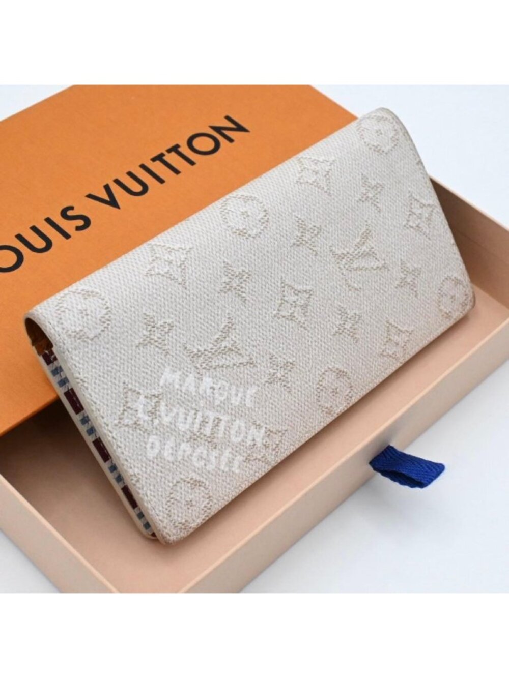 Louis Vuitton Heritage Portefeuille Brazza Wallet Beige